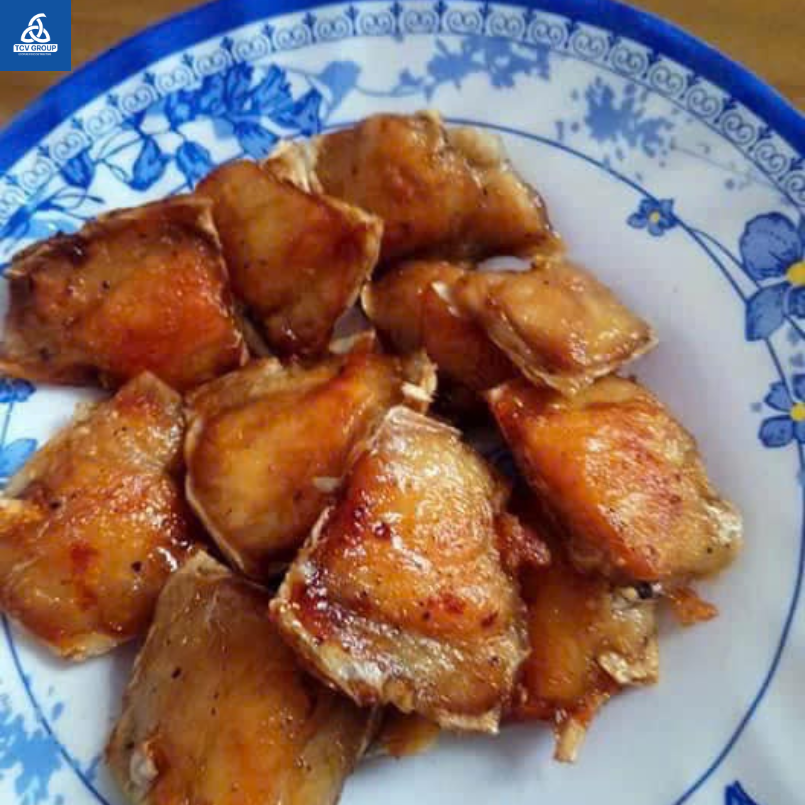 Khô gò má cá lóc chiên mắm