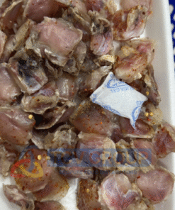 khô gò má cá lóc đóng hộp sẵn trong khay xốp trắng