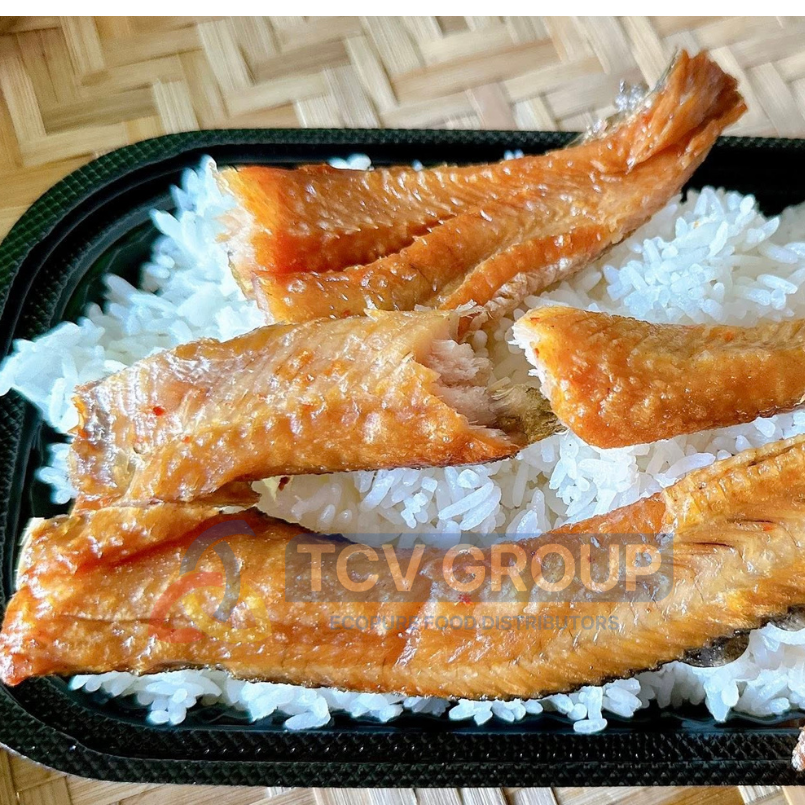 khô cá lóc chiên dòn ăn cùng cơm trắng