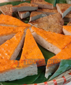 Tổng thể các miếng chả cá chiên và chả cua TCV Group trên mẹt tre